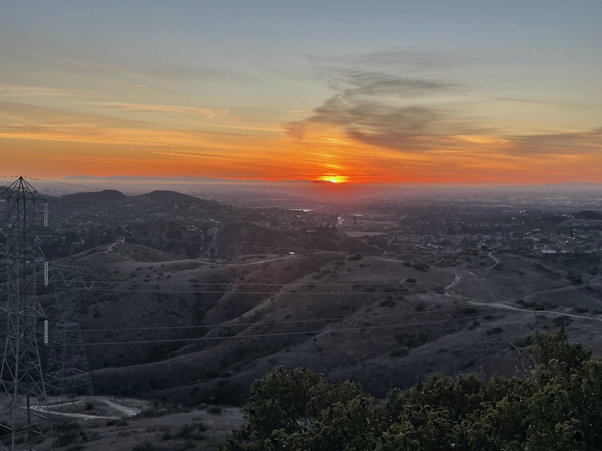 Sunset over pacific ocean - robbers roost vantage point - anaheim hills -3